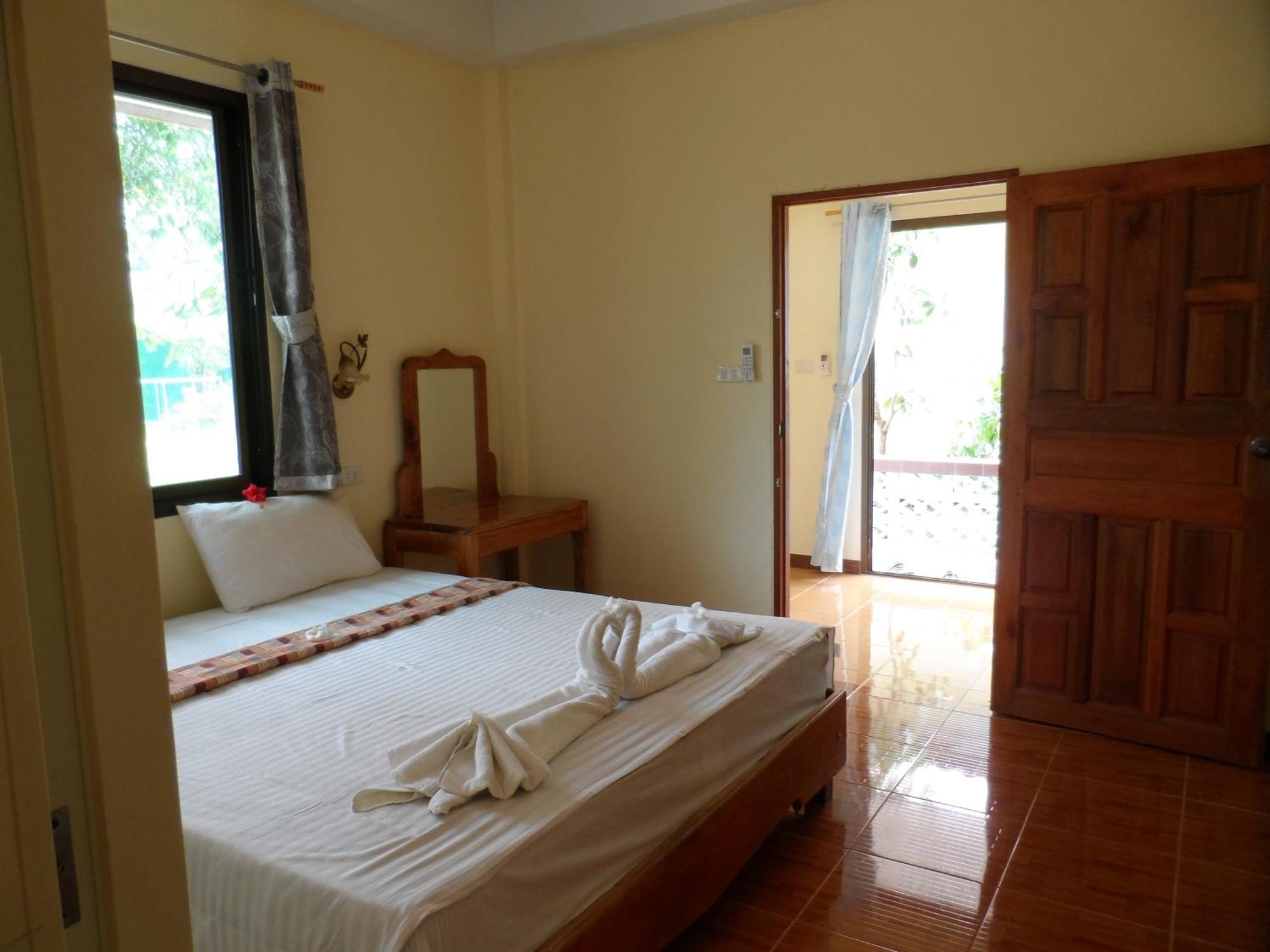 Khaolak Summer House Resort Кхаулак Экстерьер фото